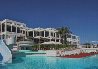 Hotel Absolute Beachfront Opal Cove Resort
