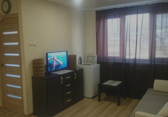 Hotel Apartment on Vostochnaya 80