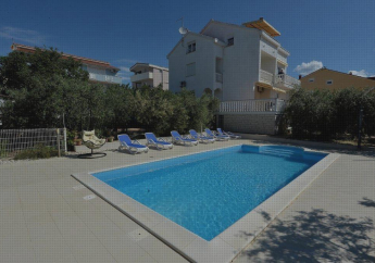 Hotel Apartments Olive - swimming pool
