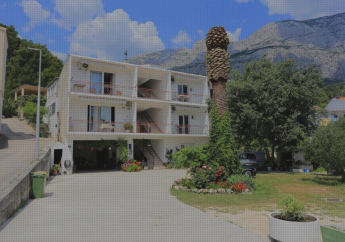 Hotel Apartments with a parking space Tucepi, Makarska - 6695