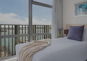 Hotel Auckland Harbour Suites