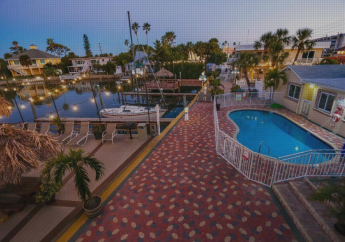 Hotel Bay Palms Waterfront Resort - Hotel and Marina