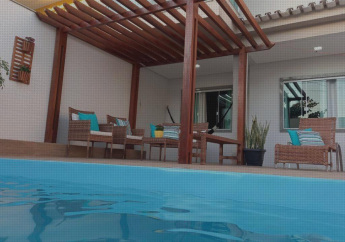 Hotel Casa com Piscina e Churrasqueira e excelente Localização em Piuma