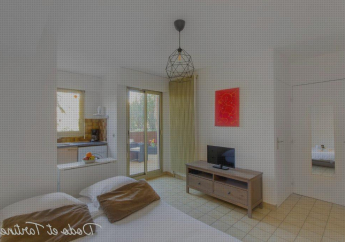 Hotel Fabulous 1 bedroom with pool, tennis and terrace - Dodo et Tartine