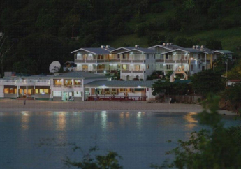 Hotel Gem Holiday Beach Resort