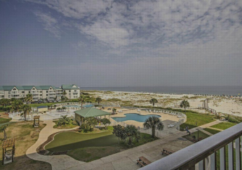 Hotel Gulf Highlands Getaway with 7 Pools and Beach Access