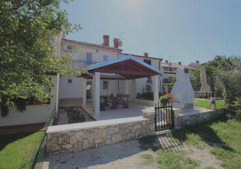 Hotel Holiday home in Porec/Istrien 9918