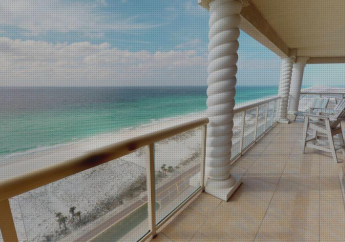 Hotel Luxurious 3 BR SkyHome with Panoramic Ocean Views and Steps From The Beach