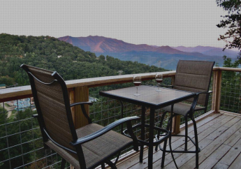 Hotel Million Dollar Views! 4 Bedroom, Sleeps 9, close to National Park and Skiing!