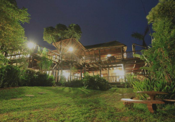 Hotel Ndiza Lodge and Cabanas