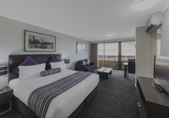Hotel Oaks Sydney Hyde Park Suites