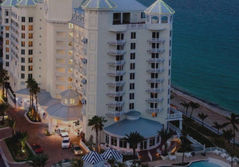 Hotel Pelican Grand Beach Resort, a Noble House Resort