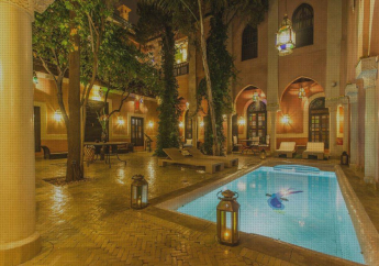 Hotel Riad Le Perroquet Bleu Suites & Spa