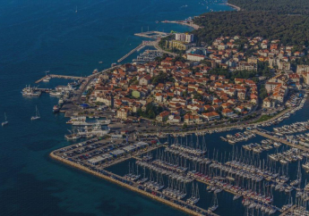 Hotel Studio Apartment in Biograd na Moru with Terrace, Air conditioning, Wi-Fi (4803-3)