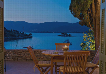 Hotel Unique Villa on the Island of Poros