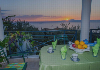 Hotel Verga Majestic Sunsets - Villa Close to the Beach