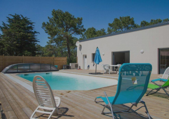 Hotel Villa de 3 chambres avec piscine privee jardin clos et wifi a Saint Jean de Monts a 1 km d